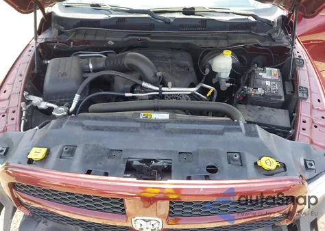 2016 Ram 1500 Express z USA, uszkodzony, nr VIN 3C6RR6KT9GG245917